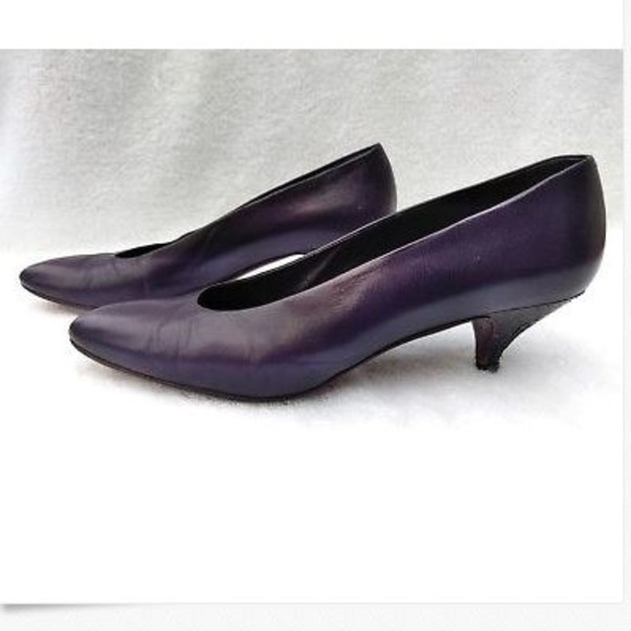 anne klein black pumps